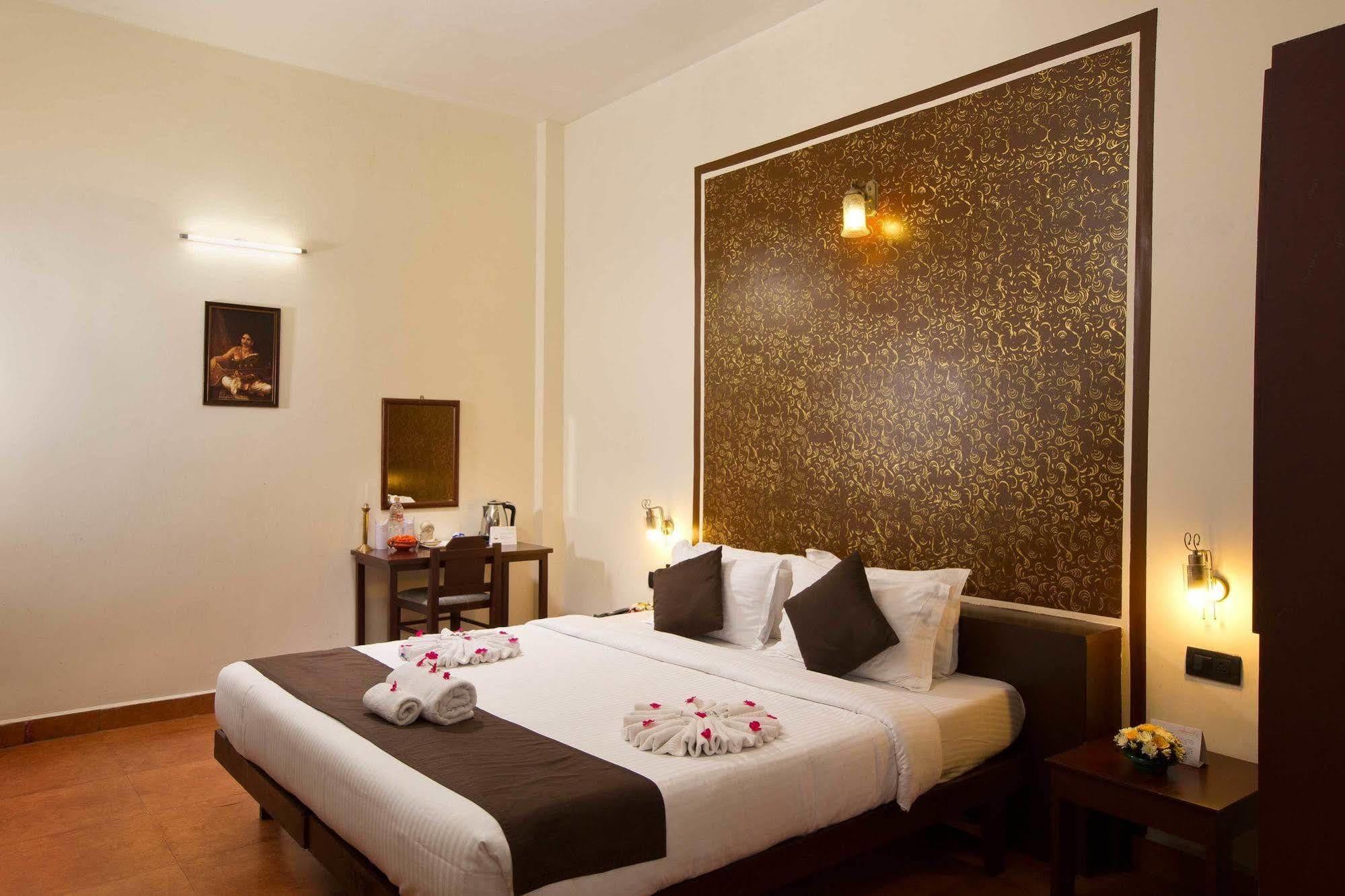 Madhumanthra Resort - Homestay Munnar Ngoại thất bức ảnh